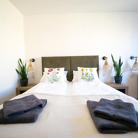 Appartement Cztery Pory Roku à Wiele Extérieur photo