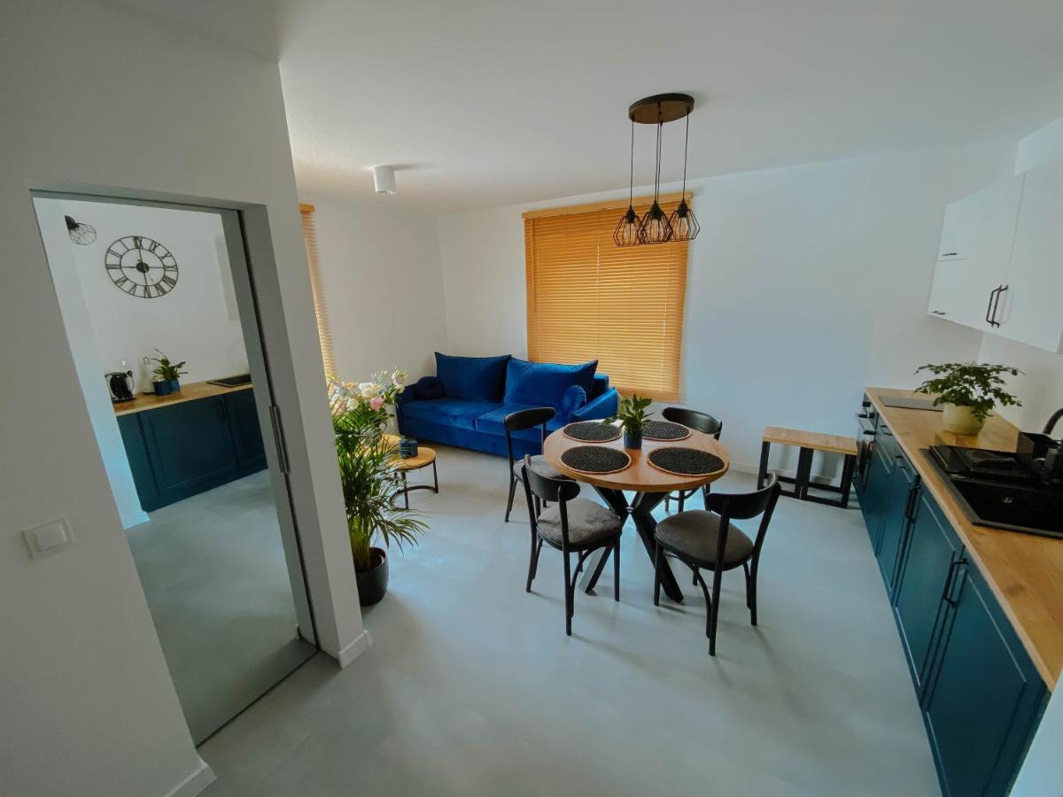 Appartement Cztery Pory Roku à Wiele Extérieur photo