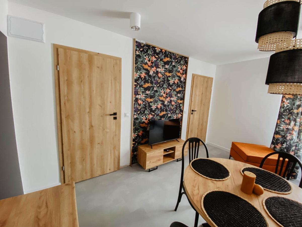 Appartement Cztery Pory Roku à Wiele Extérieur photo
