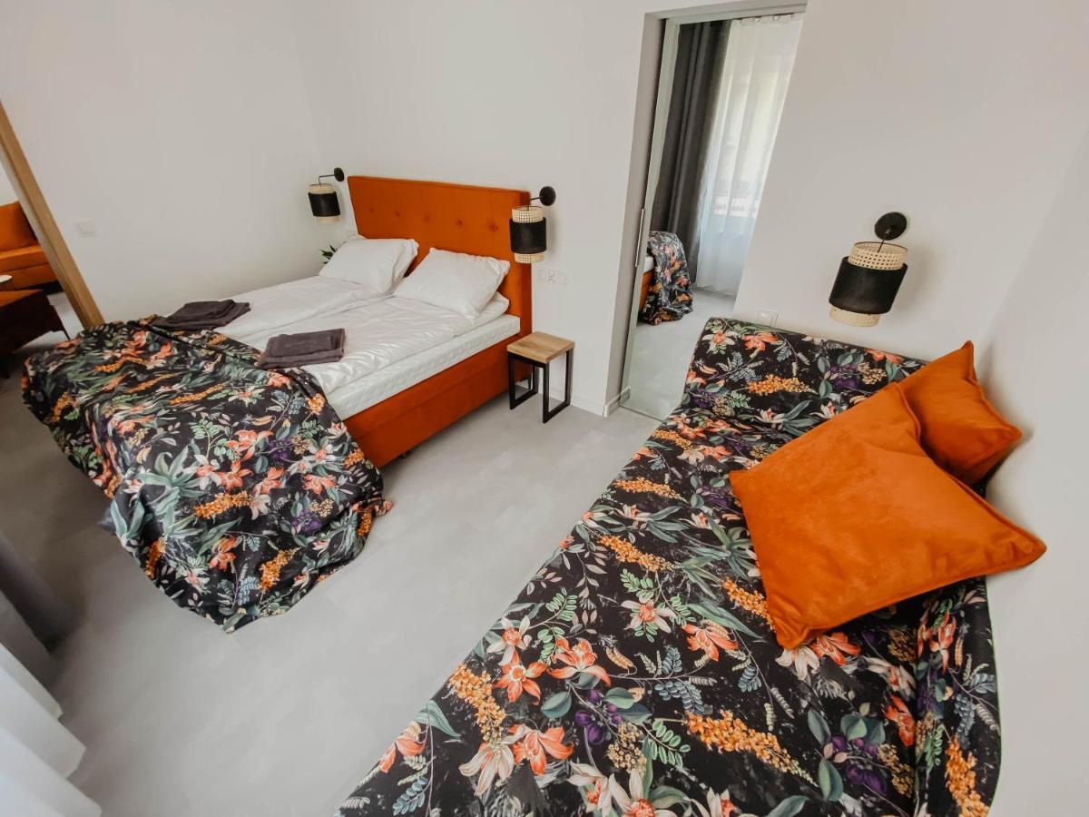 Appartement Cztery Pory Roku à Wiele Extérieur photo