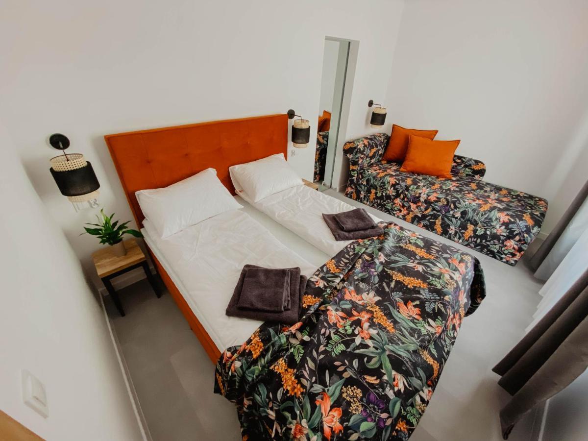 Appartement Cztery Pory Roku à Wiele Extérieur photo
