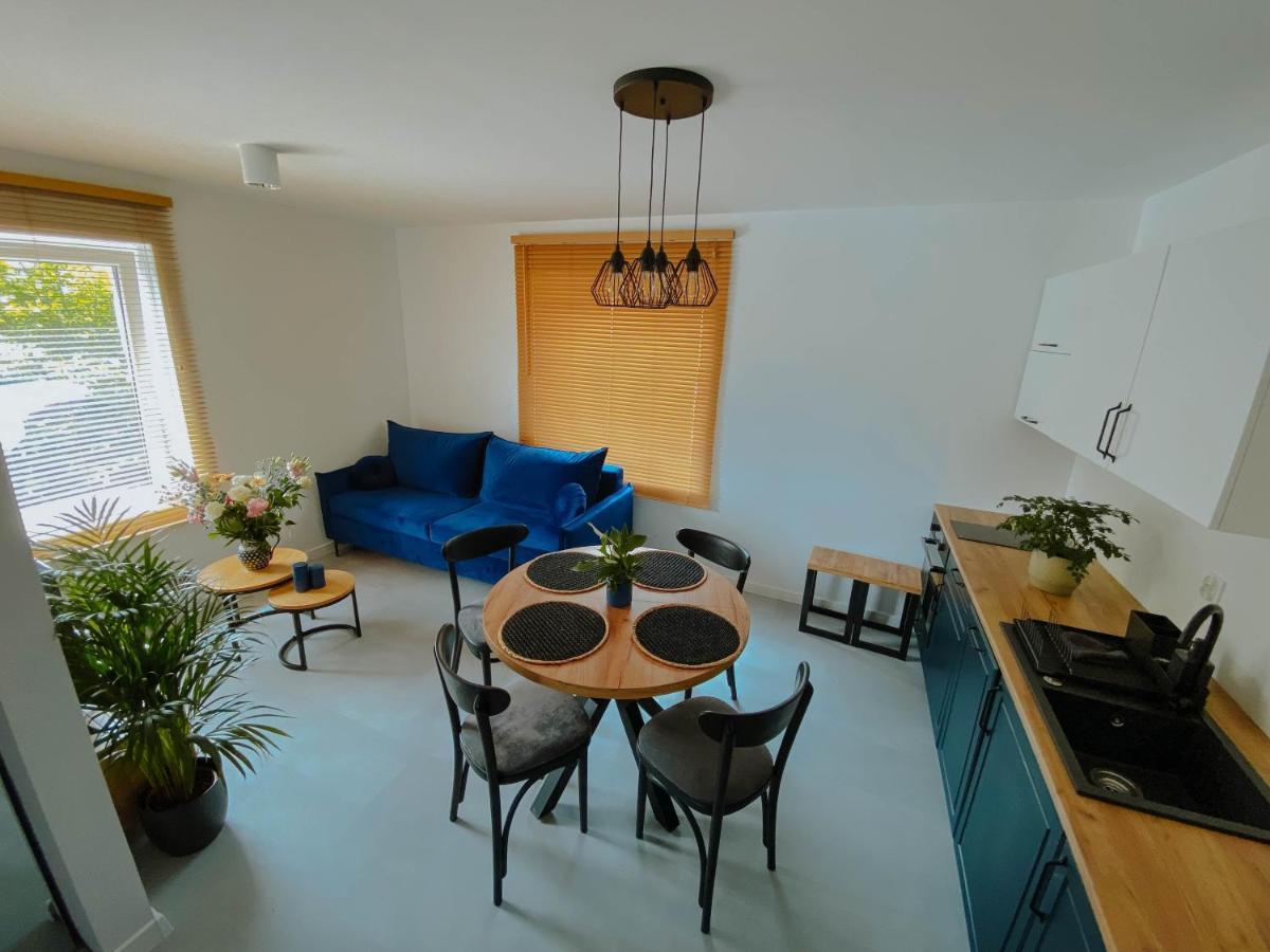 Appartement Cztery Pory Roku à Wiele Extérieur photo