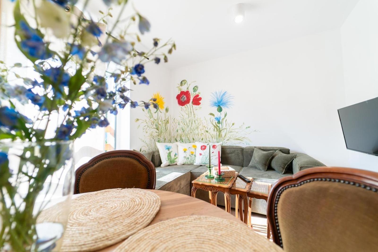 Appartement Cztery Pory Roku à Wiele Extérieur photo