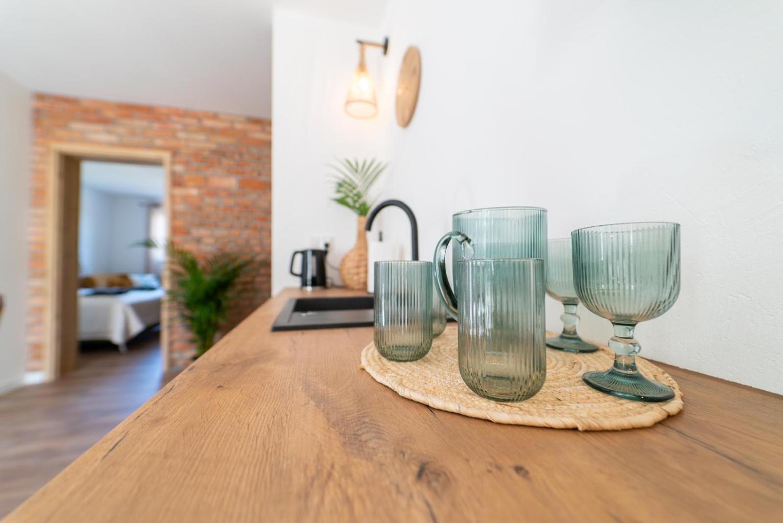 Appartement Cztery Pory Roku à Wiele Extérieur photo
