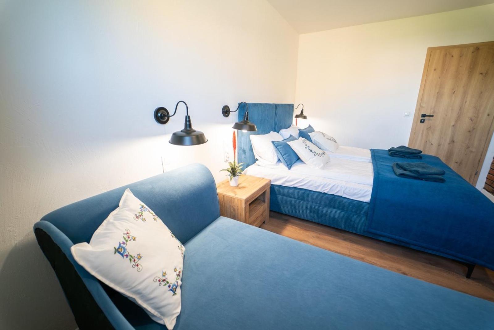Appartement Cztery Pory Roku à Wiele Extérieur photo