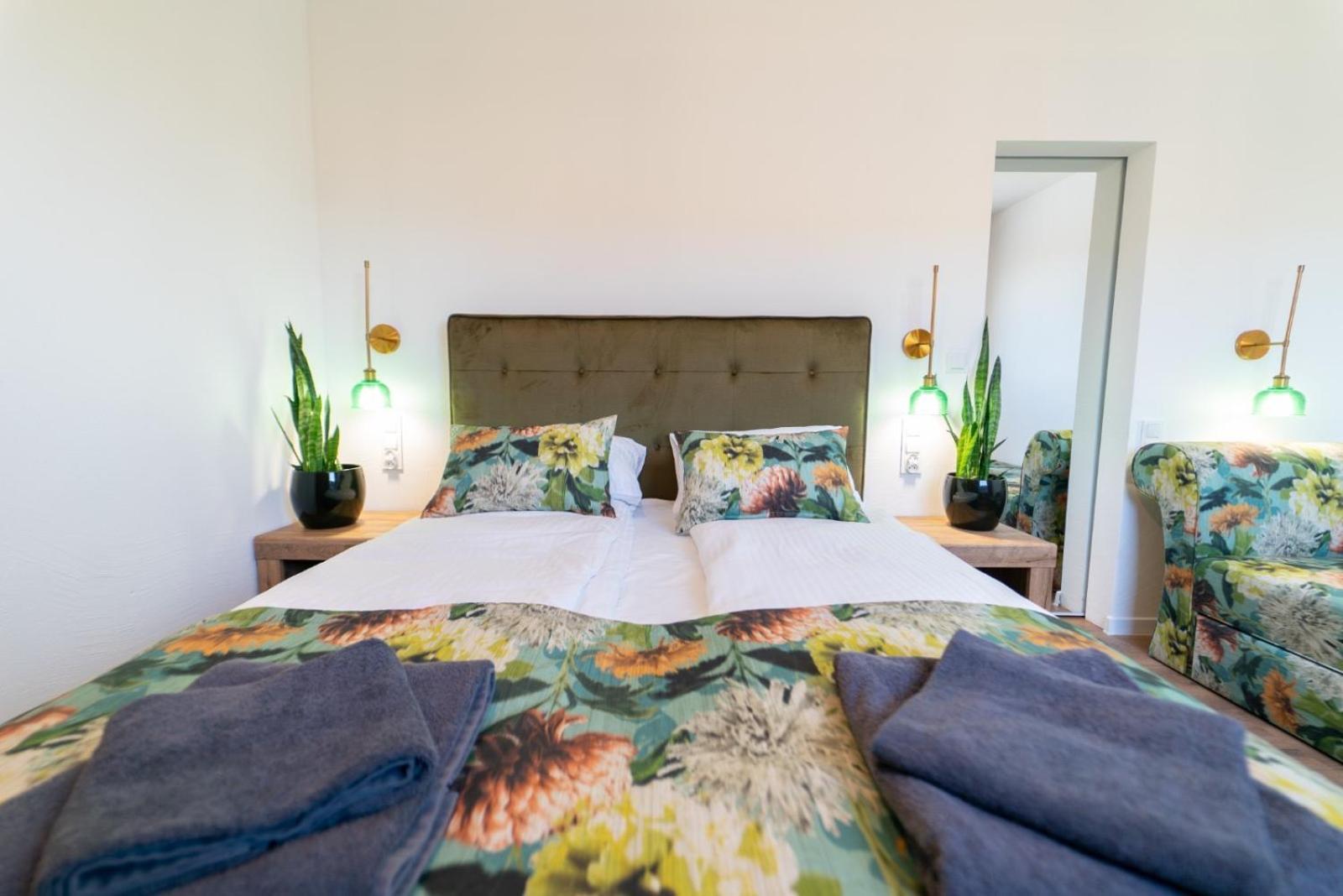 Appartement Cztery Pory Roku à Wiele Extérieur photo